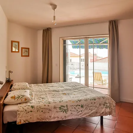 Apartment Casa Do Limoeiro Praia da Lourinhã